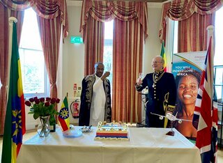 Ethiopian Ambassador Teferi presents his Letters of Credence to Her Majesty The Queen - Voice Online