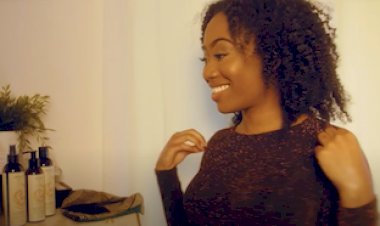 First Black hair Christmas TV ad to air on Channel 4