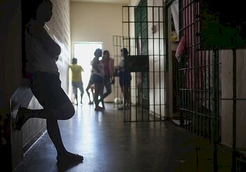 Black women face 'double disadvantage' in criminal justice system