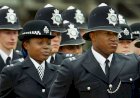 Met chief gives black cops the cold shoulder