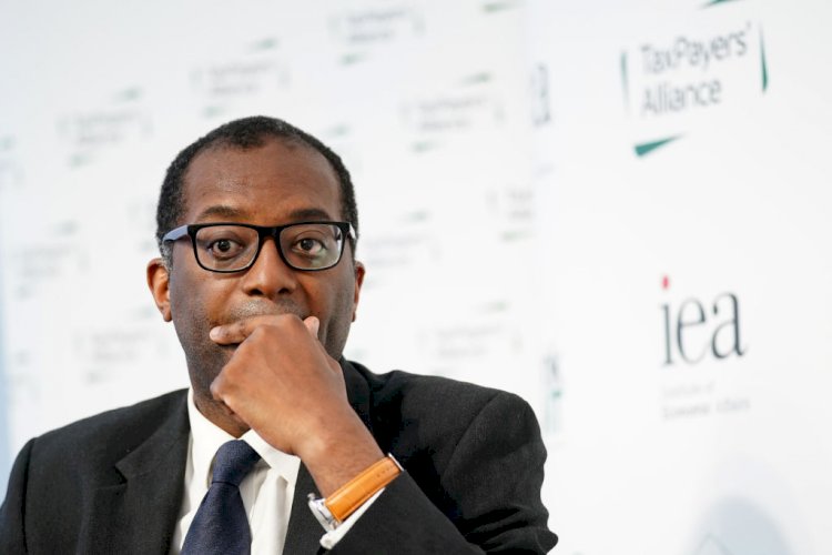Kwasi Kwarteng sacked as Chancellor